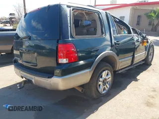 2004 Ford Expedition Eddie Bauer with VIN 1FMPU17L24LB32623, listed as a IAAI auction lot 41611070 with 1 mi miles. Bid and sale history available at carsss.com. Image 4.