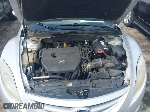 2010 Mazda 6 i Sport with VIN 1YVHZ8BH6A5M46582, listed as a IAAI auction lot 41783747 with 211,764 mi miles. Bid and sale history available at carsss.com. Image 10.