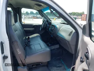 2003 Ford F-150 z VIN 2FTPX17L33CA59802, wystawiony jako IAAI lot #42669475 z przebiegiem 210 015 mil mil oraz . Historia ofert i sprzedaży dostępna na DreamBid. Obrazek 5.