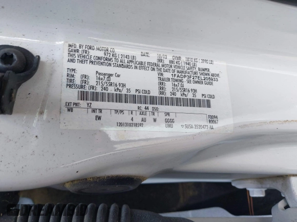 2014 Ford Focus SE with VIN 1FADP3F27EL205933, listed as a IAAI auction lot 42157622 with 97,968 mi miles and . Bid and sale history available at DreamBid. Image 9.