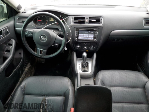 2014 Volkswagen Jetta TDI w/Premium with VIN 3VWLL7AJ2EM410482, listed as a Copart auction lot 53691984 with 77,421 mi miles and Salvage title. Bid and sale history available at DreamBid. Image 8.