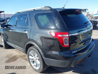 2015 Ford Explorer XLT with VIN 1FM5K8D81FGB56865, listed as a IAAI auction lot 40974676 with 1 mi miles. Bid and sale history available at carsss.com. Image 3.