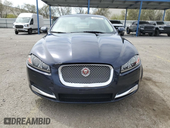 2014 Jaguar XF SC with VIN SAJWA0EX3E8U17748, listed as a Copart auction lot 52010435 with 84,685 mi miles and Salvage Title. Bid and sale history available at DreamBid. Image 5.