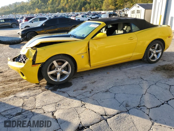 2013 Chevrolet Camaro LT z VIN 2G1FB3D38D9217987, wystawiony jako Copart lot #76570004 z przebiegiem 108 781 mil mil oraz Szkoda całkowita • Salvage title. Historia ofert i sprzedaży dostępna na DreamBid. Obrazek 1.