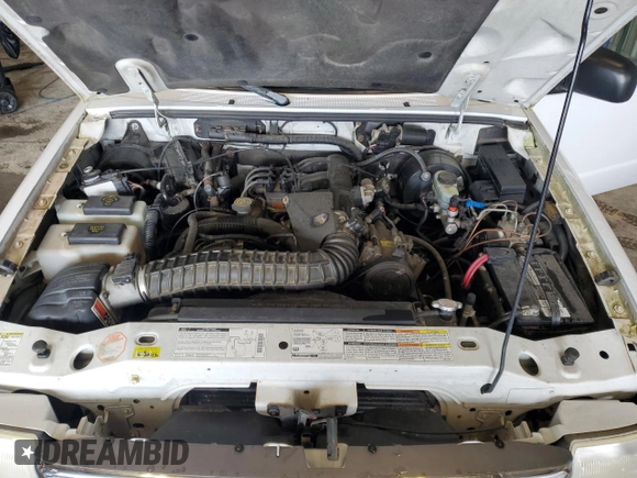2000 Ford Ranger XLT with VIN 1FTZR15XXYPA82217, listed as a Copart auction lot 62389415 with 44,379 mi miles and Clean title. Bid and sale history available at DreamBid. Image 11.