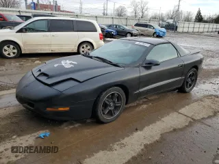 1997 Pontiac Firebird with VIN 2G2FS22K8V2217367, listed as a Copart auction lot 45146375 with 112,010 mi miles and Clean Title. Bid and sale history available at carsss.com. Image 1.