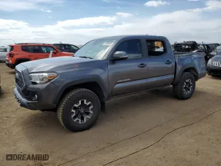 2019 Toyota Tacoma 4WD SR with VIN 5TFCZ5AN1KX206478, listed as a Copart auction lot 51000035 with 113,497 mi miles and Salvage Title. Bid and sale history available at carsss.com. Image 1.