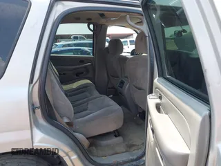 2004 Chevrolet Tahoe LS z VIN 1GNEC13T44R180732, wystawiony jako IAAI lot #42170904 z przebiegiem Nie podano mil oraz . Historia ofert i sprzedaży dostępna na DreamBid. Obrazek 8.