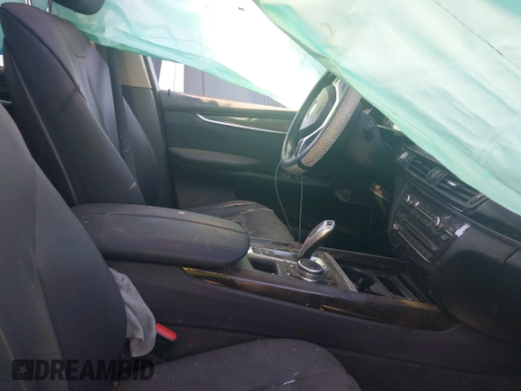 2016 BMW X5 sDrive35i with VIN 5UXKR2C52G0R69101, listed as a IAAI auction lot 41807519 with 1 mi miles. Bid and sale history available at carsss.com. Image 5.