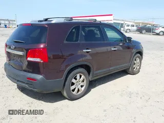 2012 Kia Sorento LX with VIN 5XYKT4A67CG225217, listed as a IAAI auction lot 41740096 with 112,195 mi miles. Bid and sale history available at carsss.com. Image 4.