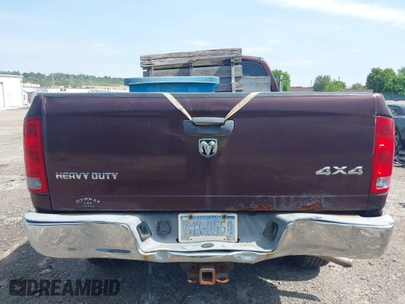 2005 Dodge 2500 ST with VIN 3D7KS26D25G833235, listed as a IAAI auction lot 42170077 with 164,000 mi miles. Bid and sale history available at carsss.com. Image 15.