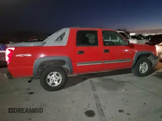 2005 Chevrolet Avalanche Z71 with VIN 3GNEK12Z75G119675, listed as a Copart auction lot 86868194 with 188,209 mi miles and Salvage Title. Bid and sale history available at carsss.com. Image 3.