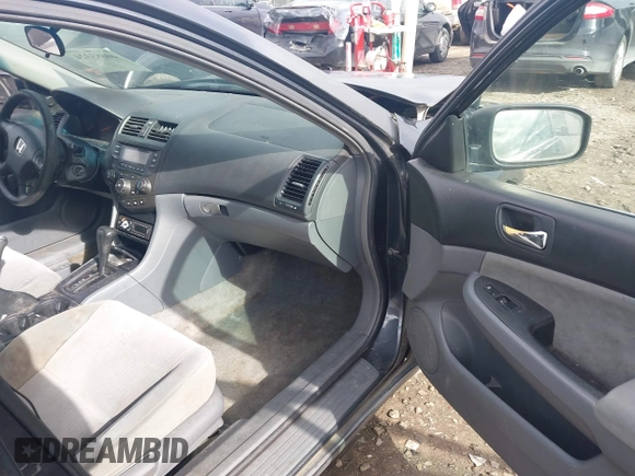 2005 Honda Accord LX z VIN 1HGCM56425A148498, wystawiony jako IAAI lot #40883324 z przebiegiem 245 802 mil mil oraz . Historia ofert i sprzedaży dostępna na DreamBid. Obrazek 5.