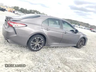 2019 Toyota Camry LE with VIN 4T1B11HK0KU758929, listed as a Copart auction lot 48995055 with 314,336 mi miles and Clean Title. Bid and sale history available at carsss.com. Image 3.
