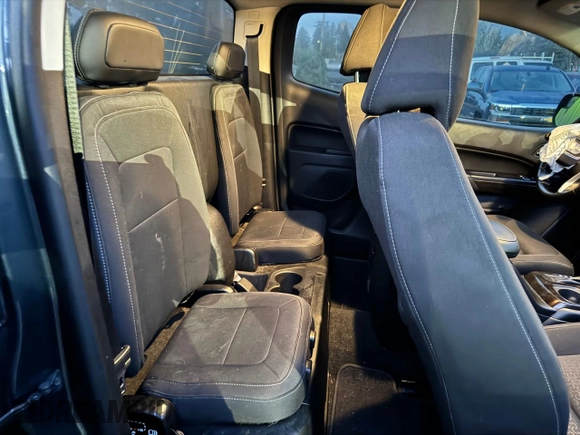 2015 GMC Canyon 2WD SLE with VIN 1GTH5BEA3F1138233, listed as a Copart auction lot 83715314 with 71,254 mi miles and Clean Title. Bid and sale history available at carsss.com. Image 6.