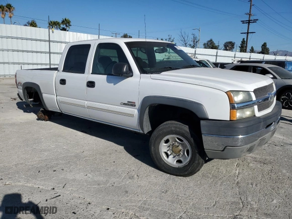 2003 Chevrolet Silverado 2500HD LS with VIN 1GCHK23193F119602, listed as a Copart auction lot 81073314 with 191,854 mi miles and Salvage Title. Bid and sale history available at carsss.com. Image 4.