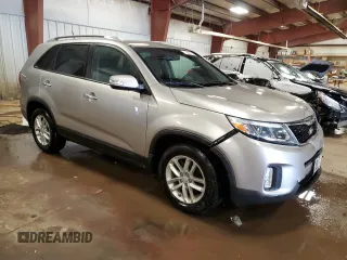 2015 Kia Sorento LX with VIN 5XYKT4A68FG607356, listed as a Copart auction lot 41841765 with 159,918 mi miles and Clean Title. Bid and sale history available at carsss.com. Image 4.
