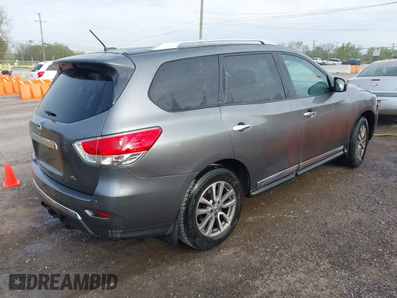 2016 Nissan Pathfinder SV with VIN 5N1AR2MN9GC629224, listed as a IAAI auction lot 42069279 with 172,227 mi miles. Bid and sale history available at carsss.com. Image 4.