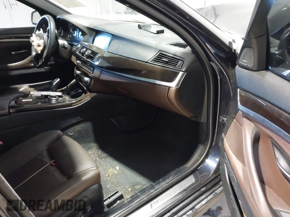 2014 BMW 5 Series 535i xDrive with VIN WBA5B3C58ED531825, listed as a IAAI auction lot 41715275 with 67,782 mi miles and . Bid and sale history available at carsss.com. Image 5.