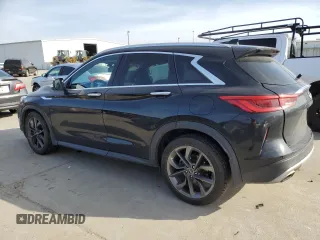 2019 Infiniti QX50 LUXE with VIN 3PCAJ5M10KF123447, listed as a Copart auction lot 39307983 with 63,727 mi miles. Bid and sale history available at carsss.com. Image 2.