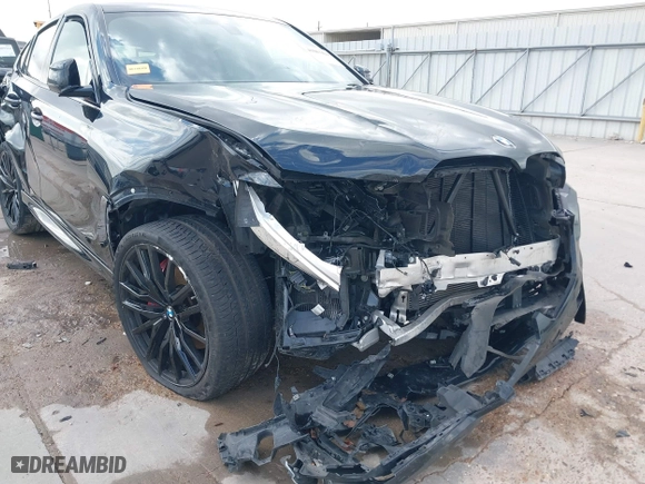 2022 BMW X6 xDrive40i with VIN 5UXCY6C01N9K61756, listed as a IAAI auction lot 41083429 with 53,132 mi miles. Bid and sale history available at carsss.com. Image 6.