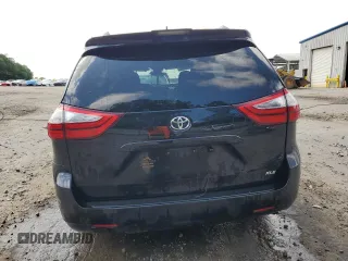 2018 Toyota Sienna XLE Auto Access Seat with VIN 5TDYZ3DC3JS910156, listed as a Copart auction lot 55982975 with 191,339 mi miles and Salvage title. Bid and sale history available at DreamBid. Image 6.
