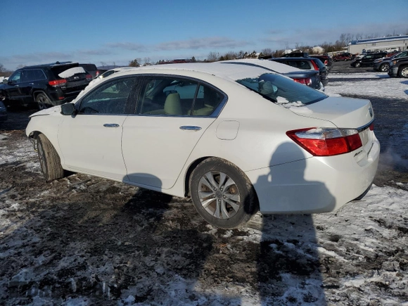 2014 Honda Accord LX with VIN 1HGCR2F35EA134201, listed as a Copart auction lot 41395065 with 83,196 mi miles and Salvage Title. Bid and sale history available at carsss.com. Image 2.