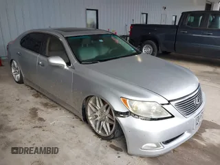 2007 Lexus LS 460 L with VIN JTHGL46FX75005436, listed as a IAAI auction lot 41712928 with 187,941 mi miles and . Bid and sale history available at DreamBid. Image 1.