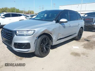 2019 Audi Q7 Prestige with VIN WA1VAAF73KD015756, listed as a IAAI auction lot 41868717 with 49,227 mi miles. Bid and sale history available at carsss.com. Image 18.