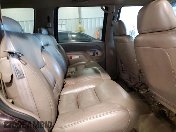 1997 GMC Yukon with VIN 1GKEC13R2VJ734299, listed as a Copart auction lot 74988224 with 225,335 mi miles and Salvage Title. Bid and sale history available at carsss.com. Image 11.