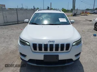 2019 Jeep Cherokee Limited with VIN 1C4PJLDB8KD402904, listed as a IAAI auction lot 42107306 with 96,677 mi miles and . Bid and sale history available at DreamBid. Image 12.