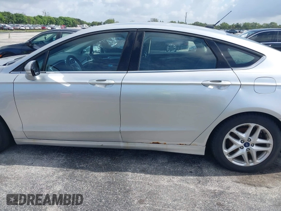 2013 Ford Fusion SE with VIN 3FA6P0HR6DR315809, listed as a IAAI auction lot 42661217 with 238,346 mi miles and . Bid and sale history available at DreamBid. Image 6.