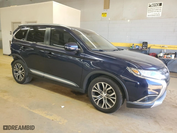 2017 Mitsubishi Outlander SE with VIN JA4AZ3A39HZ055147, listed as a Copart auction lot 47279705 with 132,447 mi miles and Salvage Title. Bid and sale history available at carsss.com. Image 4.