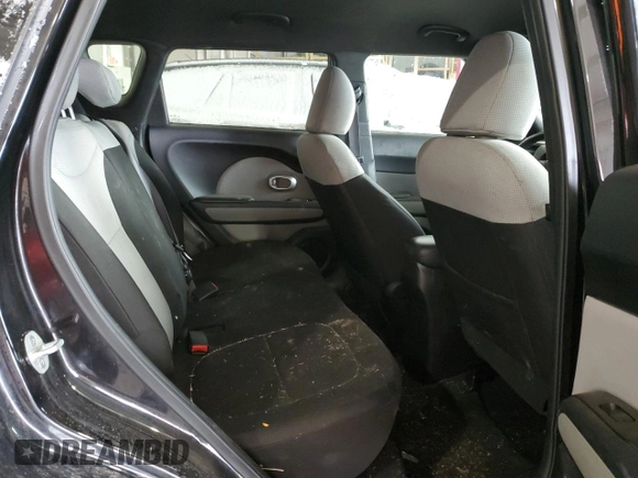 2014 Kia Soul with VIN KNDJN2A20E7001357, listed as a Copart auction lot 47686465 with 121,085 mi miles and Clean Title. Bid and sale history available at carsss.com. Image 11.