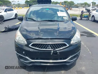 2018 Mitsubishi Mirage ES z VIN ML32A3HJ0JH005967, wystawiony jako IAAI lot #42372252 z przebiegiem 51 999 mil mil oraz . Historia ofert i sprzedaży dostępna na DreamBid. Obrazek 11.