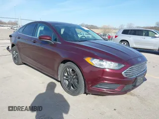 2018 Ford Fusion SE with VIN 3FA6P0HD8JR180882, listed as a IAAI auction lot 41816022 with 192,050 mi miles. Bid and sale history available at carsss.com. Image 1.
