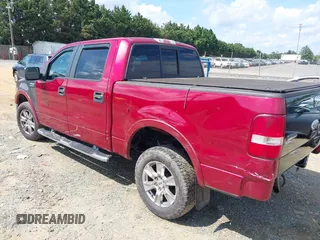 2008 Ford F-150 XLT z VIN 1FTPW145X8FB24486, wystawiony jako IAAI lot #42660049 z przebiegiem 82 898 mil mil oraz . Historia ofert i sprzedaży dostępna na DreamBid. Obrazek 3.