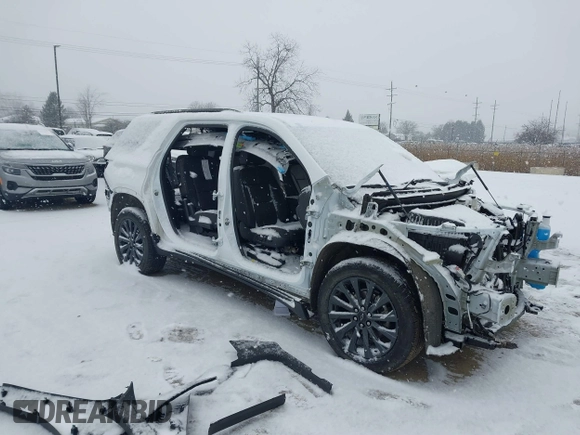 2023 Chevrolet Traverse RS z VIN 1GNEVJKW2PJ178826, wystawiony jako IAAI lot #41304984 z przebiegiem 30 036 mil mil oraz . Historia ofert i sprzedaży dostępna na DreamBid. Obrazek 1.