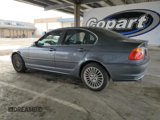2001 BMW 3 Series 330i with VIN WBAAV534X1JS94212, listed as a Copart auction lot 53376255 with 110,098 mi miles and Clean Title. Bid and sale history available at carsss.com. Image 2.