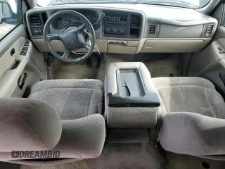 2002 Chevrolet Suburban LS with VIN 1GNEC16T52J182139, listed as a Copart auction lot 45413545 with 447,067 mi miles and Salvage Title. Bid and sale history available at carsss.com. Image 8.