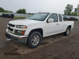 2009 Chevrolet Colorado Work Truck z VIN 1GCCS19E298138682, wystawiony jako Copart lot #64776644 z przebiegiem 239 527 mil mil oraz Szkody całkowita. Historia ofert i sprzedaży dostępna na DreamBid. Obrazek 1.