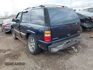 2004 GMC Yukon SLT with VIN 1GKEK13Z74R114583, listed as a IAAI auction lot 41834400 with 311,567 mi miles. Bid and sale history available at carsss.com. Image 3.