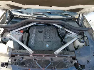 2022 BMW X5 sDrive40i with VIN 5UXCR4C01N9J66048, listed as a Copart auction lot 52227615 with Not Provided miles and Salvage Title. Bid and sale history available at DreamBid. Image 13.