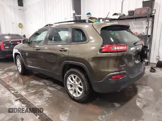 2015 Jeep Cherokee Sport with VIN 1C4PJMAB9FW595102, listed as a IAAI auction lot 41718244 with 95,059 mi miles. Bid and sale history available at carsss.com. Image 3.