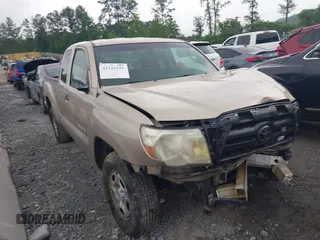 2008 Toyota Tacoma z VIN 5TETX22N38Z540046, wystawiony jako IAAI lot #42133221 z przebiegiem 334 217 mil mil oraz . Historia ofert i sprzedaży dostępna na DreamBid. Obrazek 1.