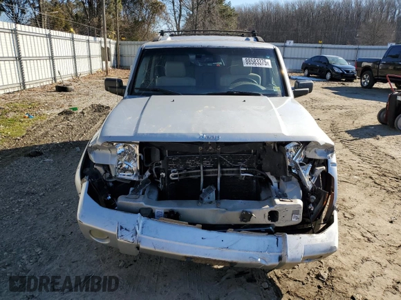 2006 Jeep Commander Limited with VIN 1J8HG58N76C191346, listed as a Copart auction lot 88583375 with 160,082 mi miles and Salvage title. Bid and sale history available at DreamBid. Image 5.