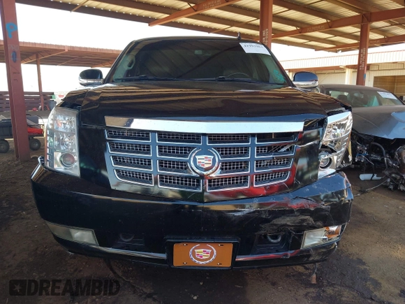 2009 Cadillac Escalade z VIN 1GYFC23269R251960, wystawiony jako IAAI lot #41993963 z przebiegiem 164 055 mil mil oraz . Historia ofert i sprzedaży dostępna na DreamBid. Obrazek 12.