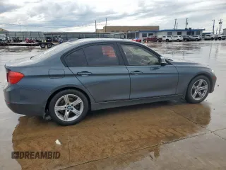 2013 BMW 3 Series 328i z VIN WBA3A5G53DNP19533, wystawiony jako Copart lot #55752525 z przebiegiem 92 472 mil mil oraz Szkoda całkowita • Salvage title. Historia ofert i sprzedaży dostępna na DreamBid. Obrazek 3.