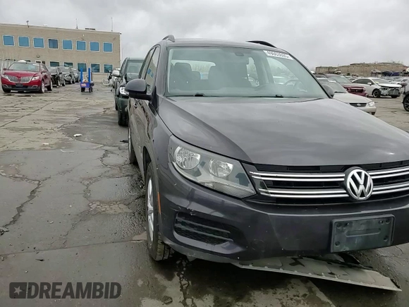2016 Volkswagen Tiguan SE with VIN WVGBV7AX9GW558477, listed as a Copart auction lot 49063695 with 134,651 mi miles and Salvage Title. Bid and sale history available at DreamBid. Image 14.