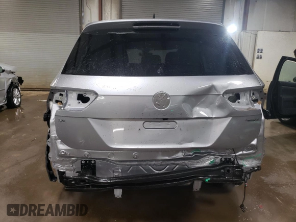 2024 Volkswagen Tiguan SE with VIN 3VVMB7AX2RM184367, listed as a Copart auction lot 50731155 with 2,744 mi miles and Salvage title. Bid and sale history available at DreamBid. Image 6.